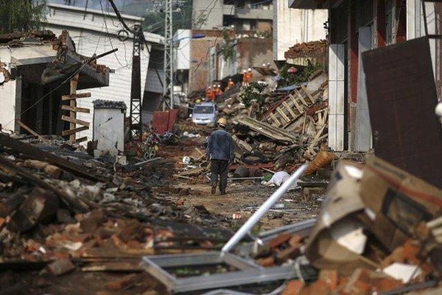 Nhìn lại 15 thảm họa thiên nhiên tàn khốc nhất thập kỷ qua: Một thập kỷ đầy đau thương - 9